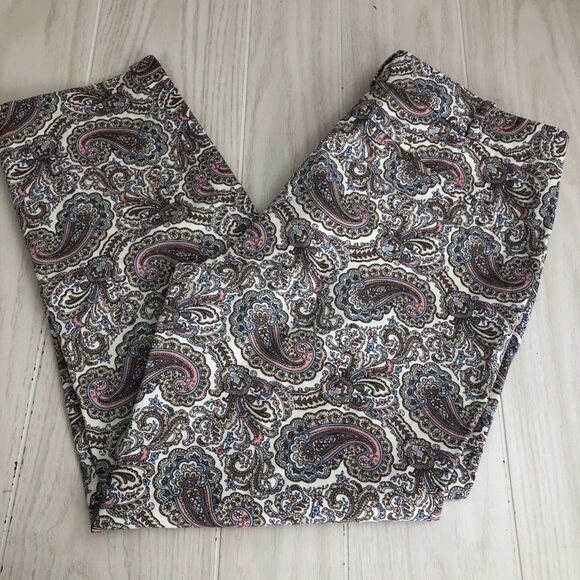 Talbots Women's Paisley Crop Pants Size 8 The Perfect Crop Zip Closure - Picture 3 of 10